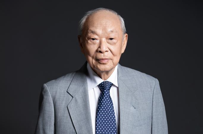 王振義
“共和國勛章”獲得者,原上海第二醫科大學校長、上海血液學研究所原所長,瑞金醫院終身教授。